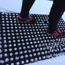Good Price Anti Slip Anti Skid Holes Perforated Rain/Snow/Ice Walkway/Driveway Step Rubber Mat